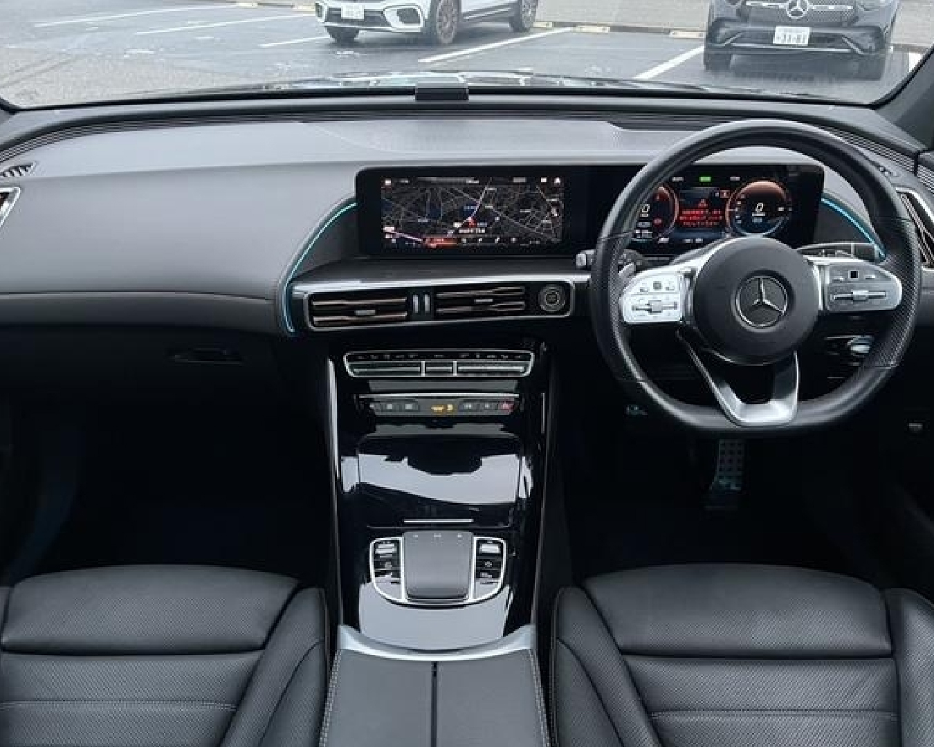 EQC400  AMG Line Premium Plus Exclusive 4Matic